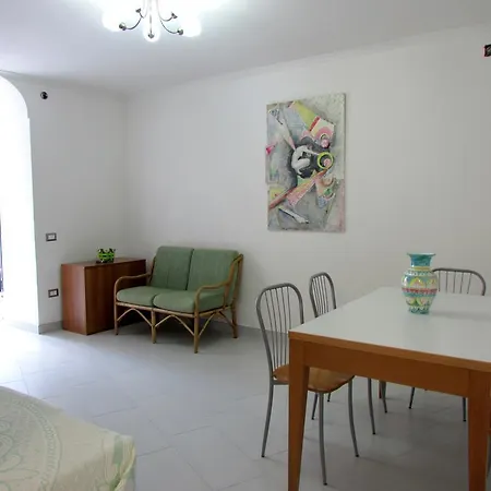 Maison d'hôtes Flora Atrani